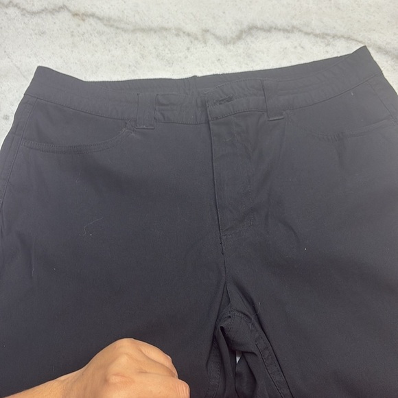 eddie Bauer women’s black capri - Picture 4 of 9